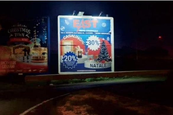 Billboard Solar Flood Light Application in Italy